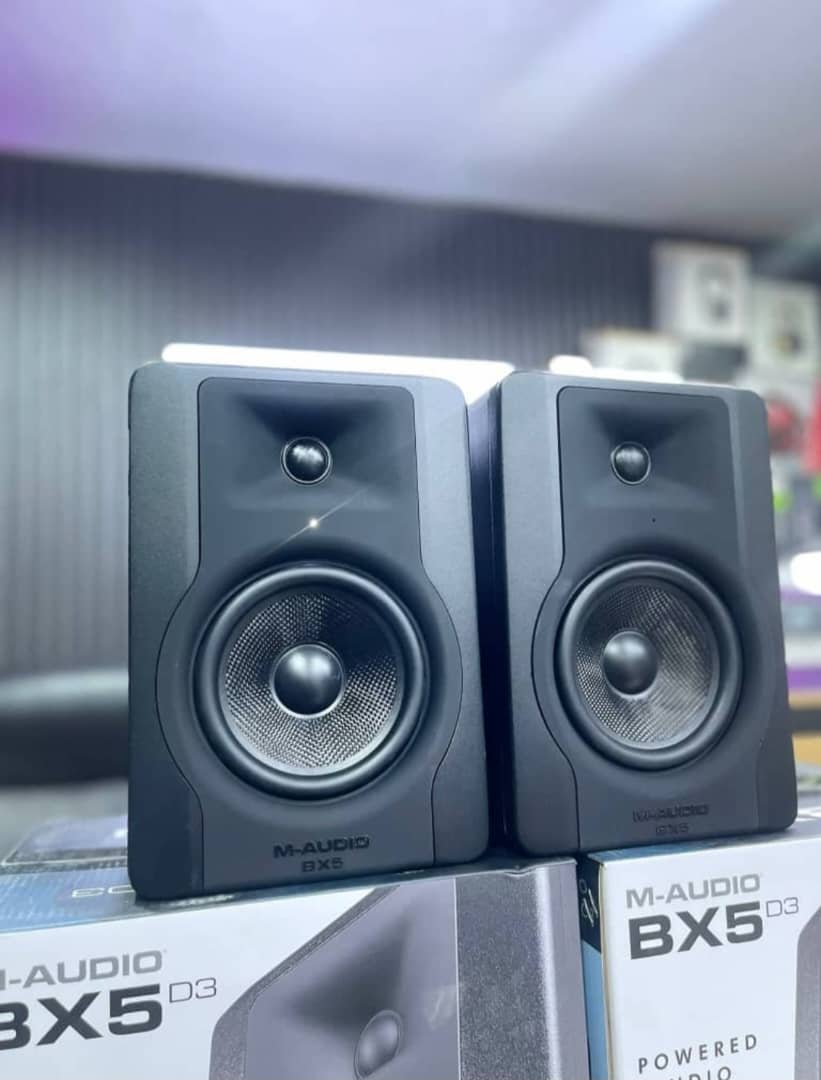 M-audio studio monitor speaker Bx5 d3